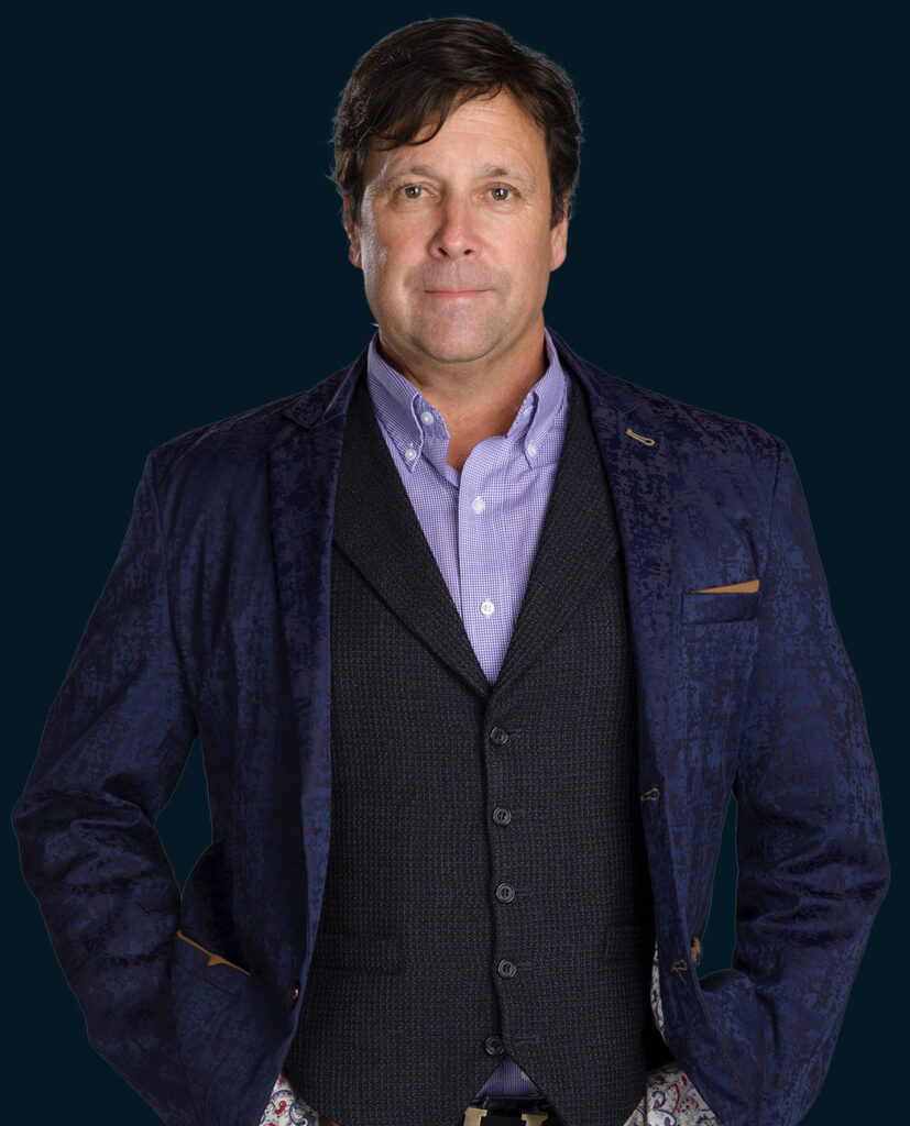 Robert Arthurs Half Body Shot Image